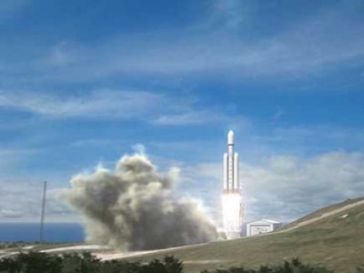 SpaceX и Intelsat работают над созданием ракеты-носителя